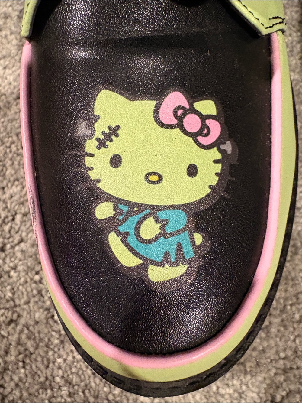 YRU Shoes x Hello Kitty Super Kreep Frankie Creepers - Picture 7 of 11